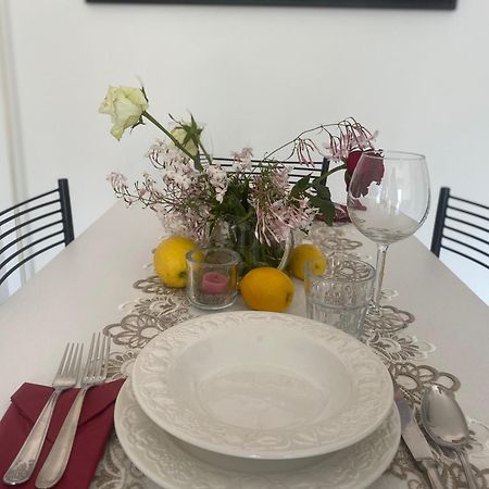 Lake Como Lilla Apartment Oliveto Lario Luaran gambar